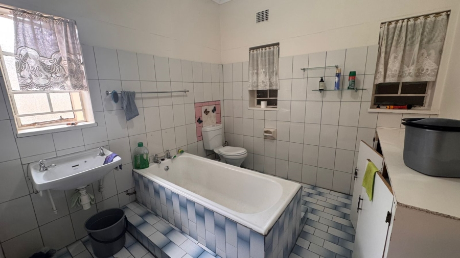 3 Bedroom Property for Sale in Beaconsfield Northern Cape